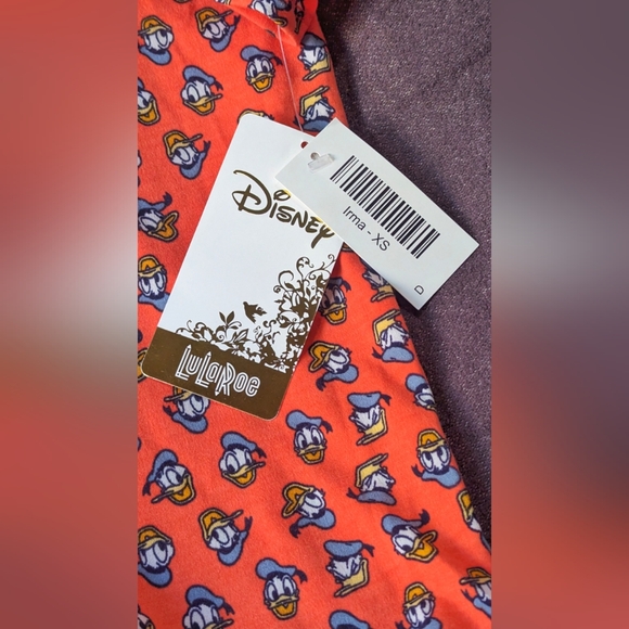 Disney x LuLaRoe "Donald Duck" Graphic Tunic Tee Women's xs - Picture 3 of 4